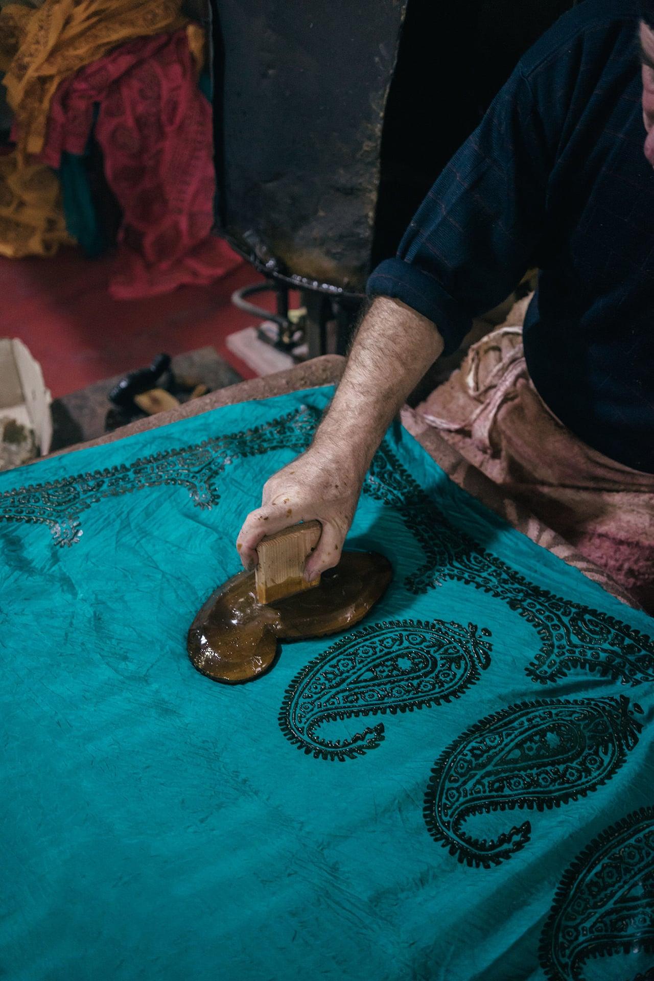 Sheki Silk Scarf - Nakhchivan souvenir and local product